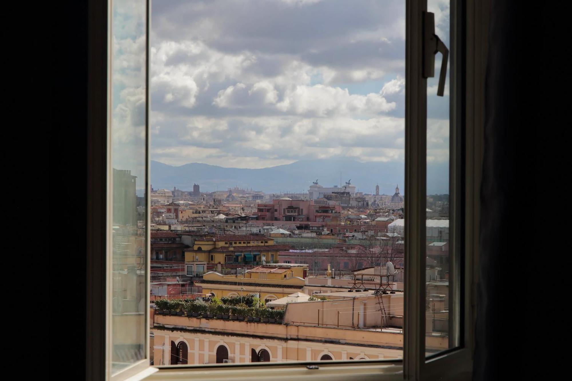 Vatican Guesthouse Рим Екстер'єр фото